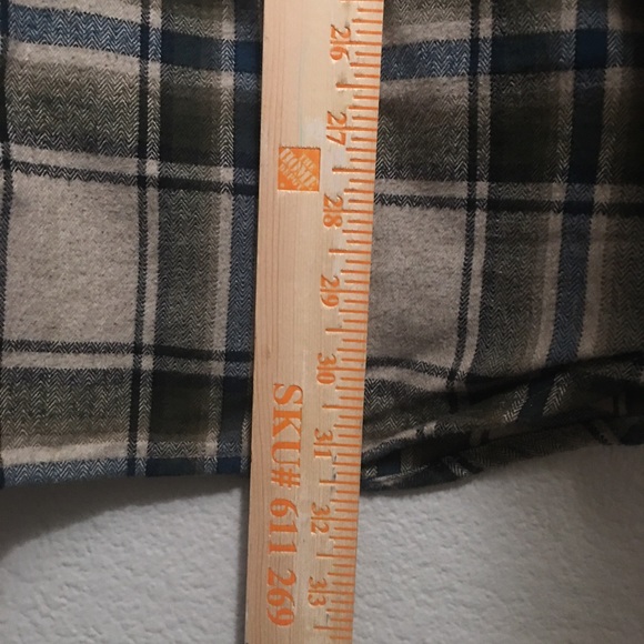 XXL carhartt long sleeve button up - Picture 5 of 5